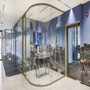 Double-glazed relax unit with curved glass panels