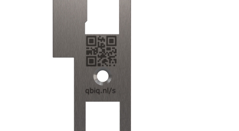 QR-code on the QbiQ strike plate 3.0