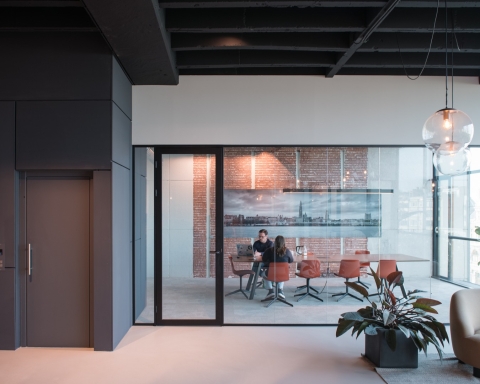 Glass partition boardroom at Greystone Antwerpen 